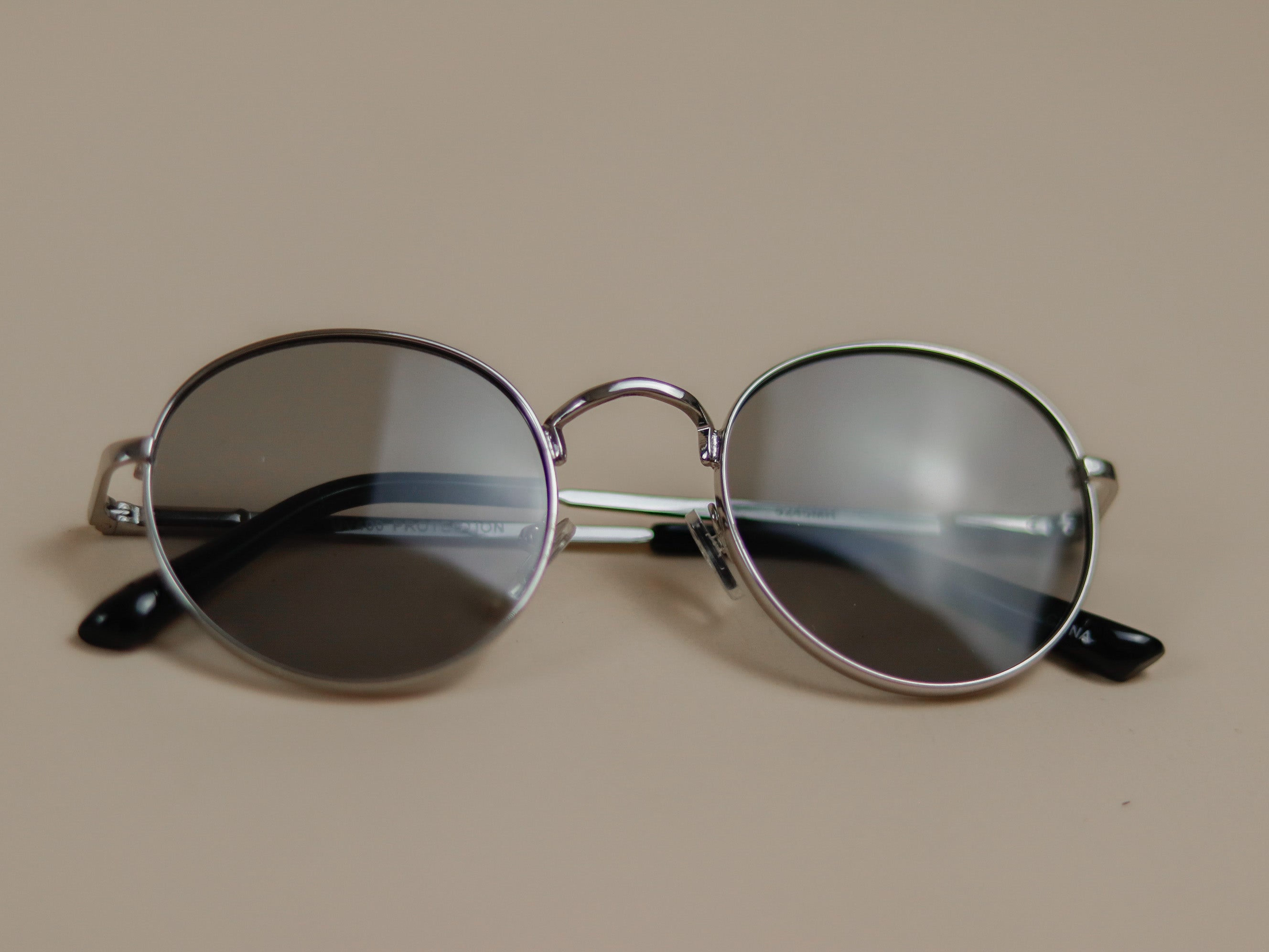 Jessy Round Sunglasses